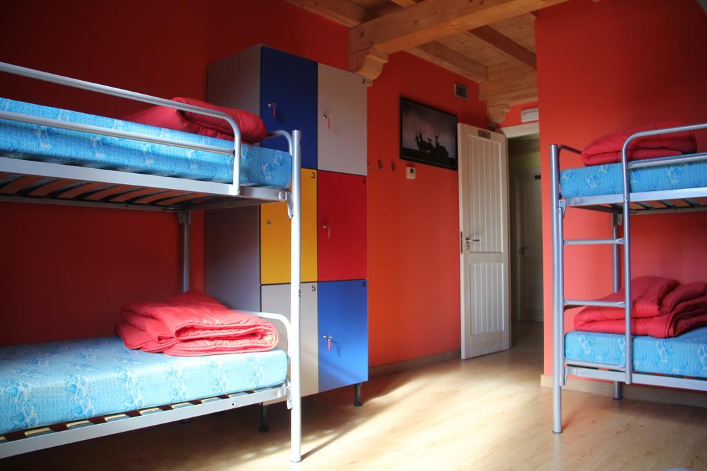Hostel Curavacas Triollo Room photo
